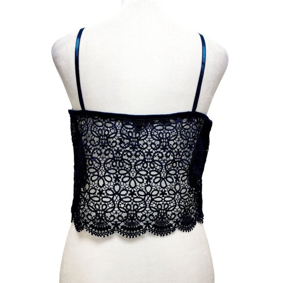Iris Navy Blue Crochet Lace Crop Top Adjustable Straps Scalloped Hem Size L - Picture 2 of 8